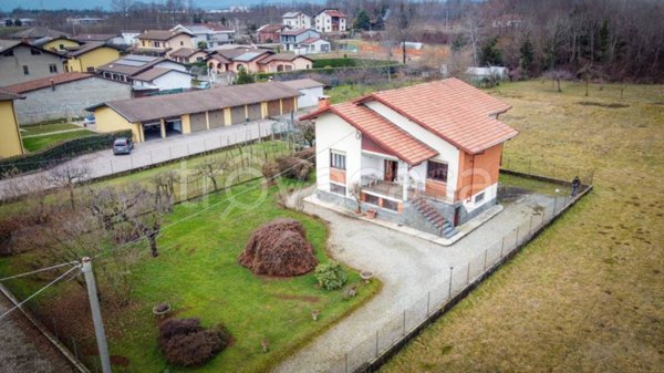 casa indipendente in vendita a Candelo