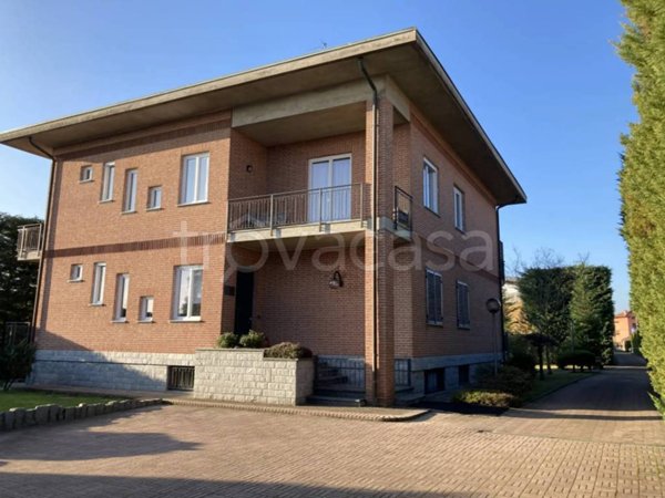 casa indipendente in vendita a Candelo