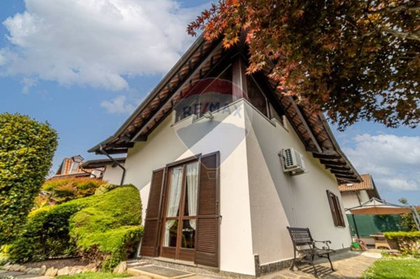 casa indipendente in vendita a Candelo