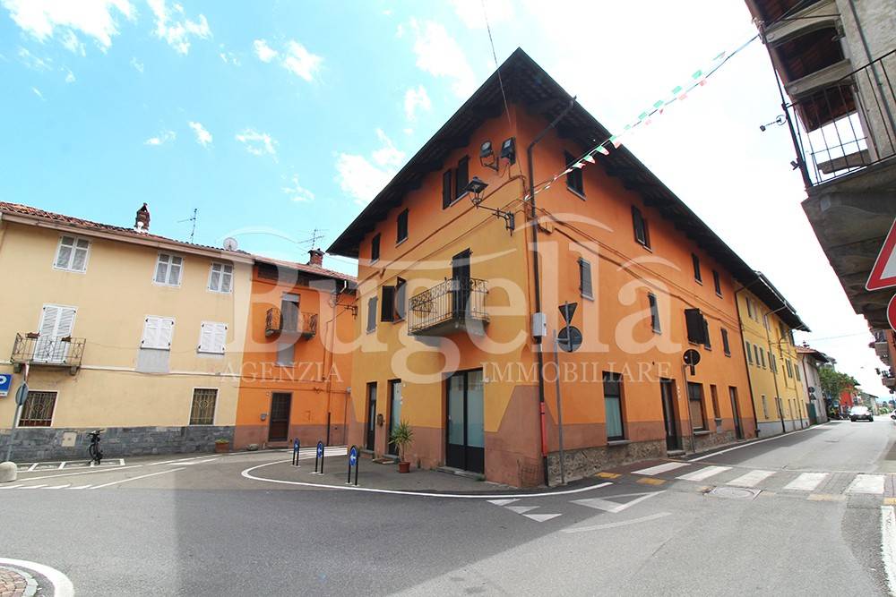 casa indipendente in vendita a Candelo