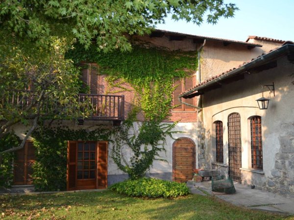 casa indipendente in vendita a Candelo
