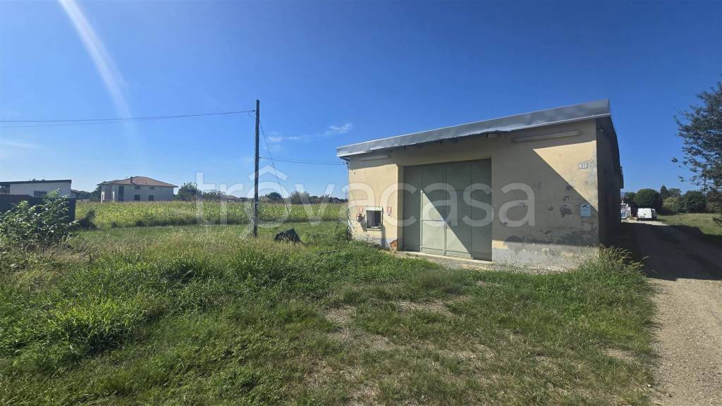 negozio in vendita a Candelo