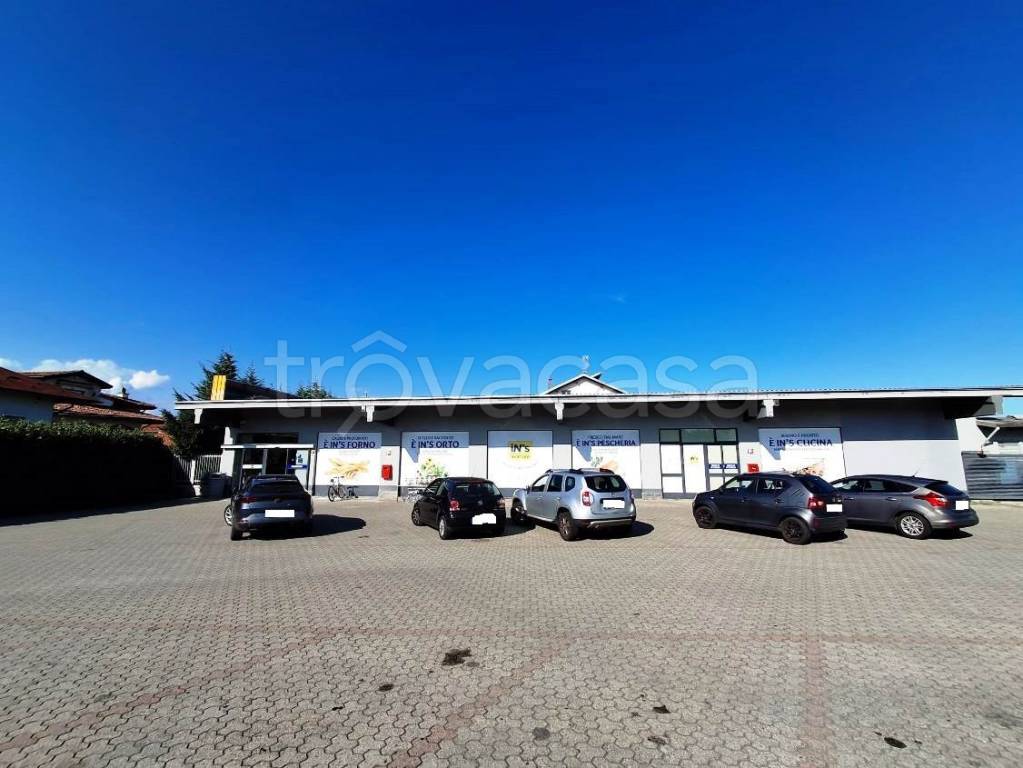 negozio in vendita a Candelo