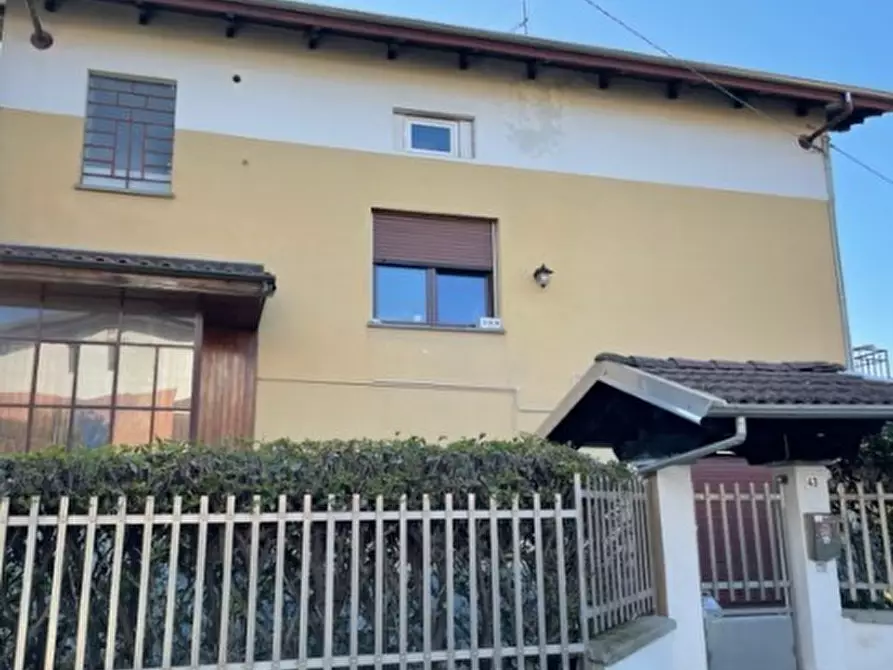 casa indipendente in vendita a Candelo