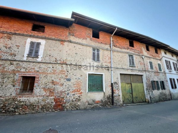 casa indipendente in vendita a Candelo