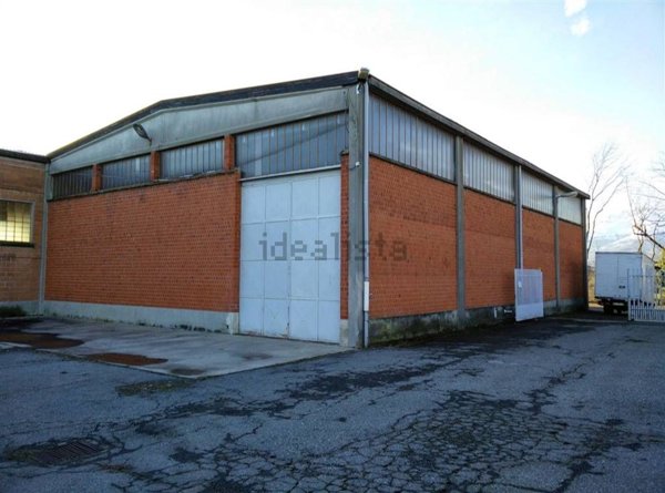 capannone in vendita a Candelo