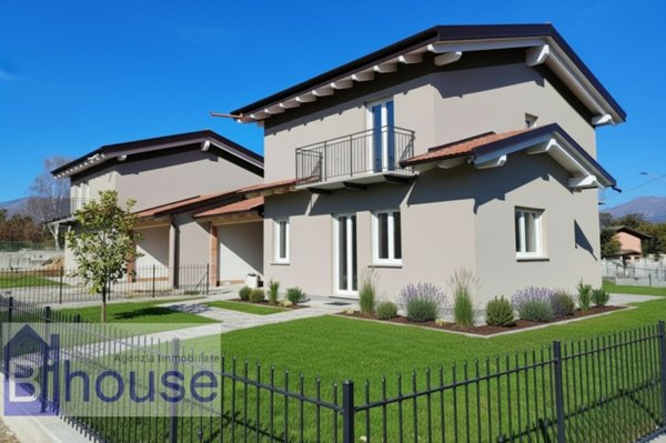 casa indipendente in vendita a Candelo