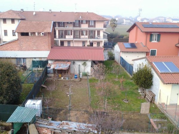 casa indipendente in vendita a Candelo