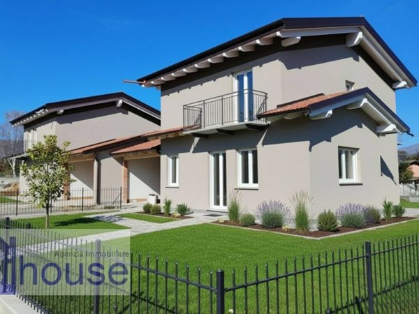 casa indipendente in vendita a Candelo