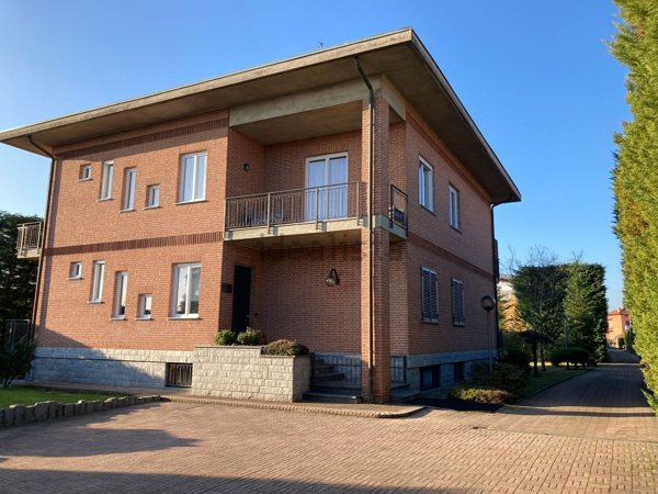 casa indipendente in vendita a Candelo