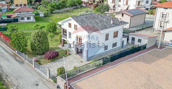 casa indipendente in vendita a Candelo