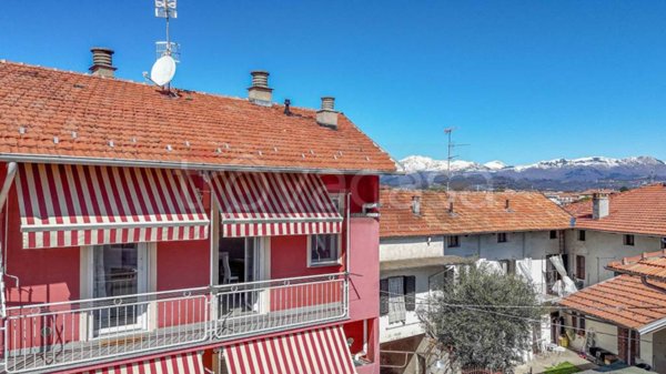 appartamento in vendita a Candelo in zona San Giacomo