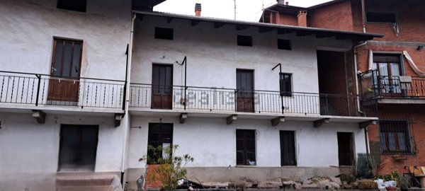 appartamento in vendita a Candelo in zona San Giacomo