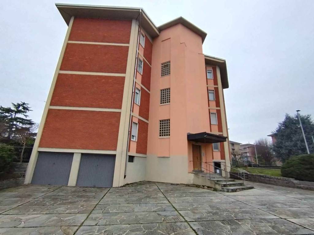 appartamento in vendita a Candelo in zona San Giacomo