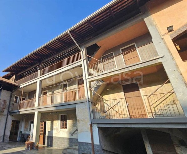 casa indipendente in vendita a Candelo