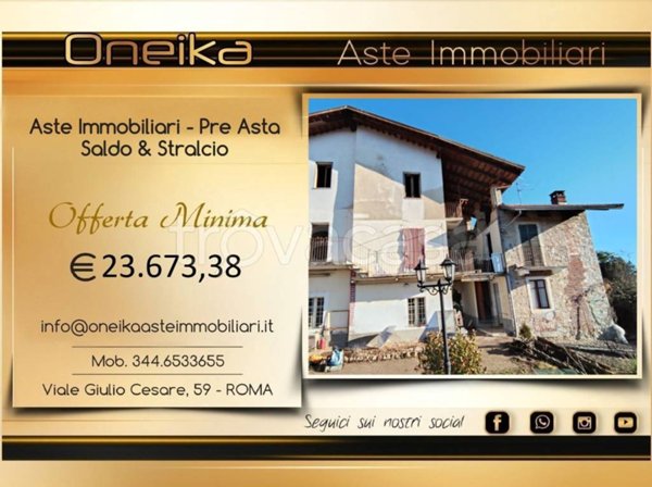 casa indipendente in vendita a Casapinta in zona Bosco
