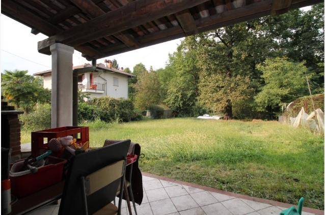 casa indipendente in vendita a Castelletto Cervo