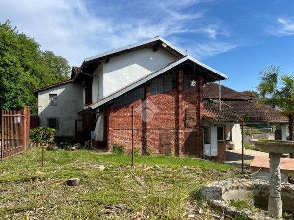 casa indipendente in vendita a Castelletto Cervo