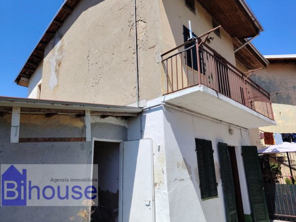 casa indipendente in vendita a Castelletto Cervo