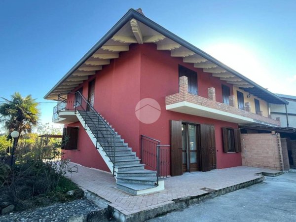 casa indipendente in vendita a Castelletto Cervo