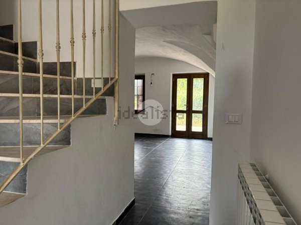 casa semindipendente in vendita a Castelletto Cervo