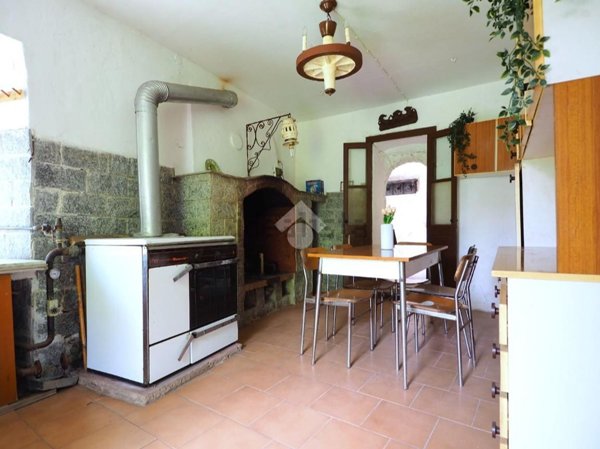 casa indipendente in vendita a Castelletto Cervo