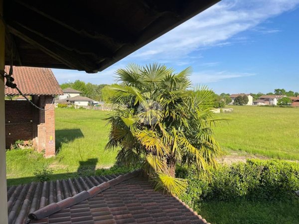 casa indipendente in vendita a Castelletto Cervo
