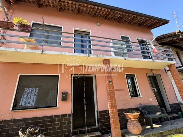 casa indipendente in vendita a Castelletto Cervo