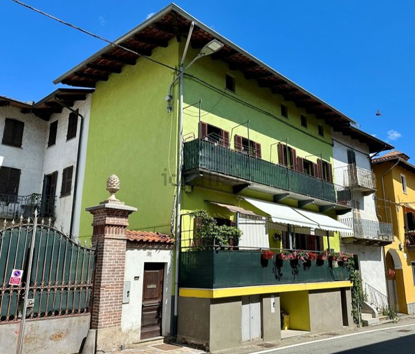 casa semindipendente in vendita a Castelletto Cervo