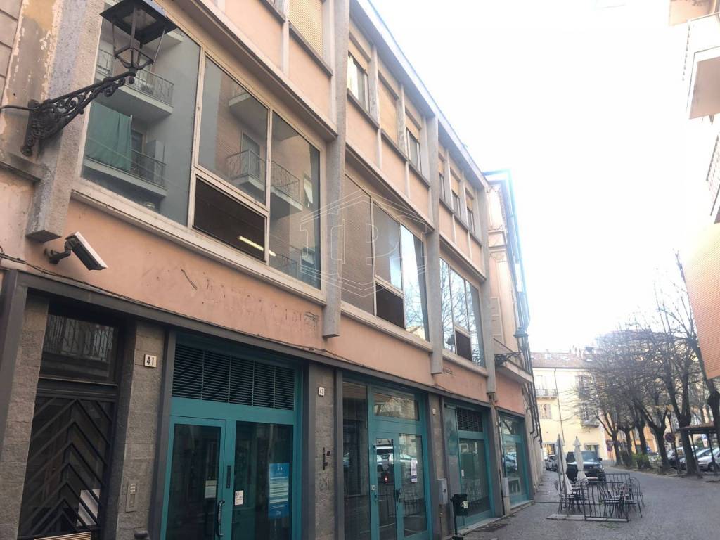 negozio in vendita ad Acqui Terme