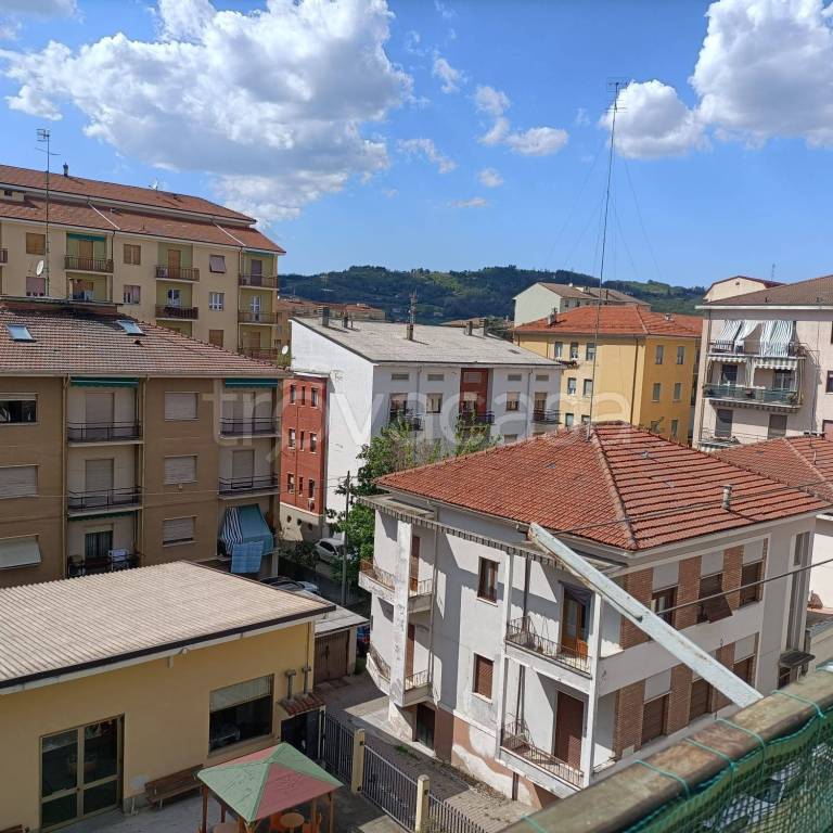 appartamento in vendita ad Acqui Terme