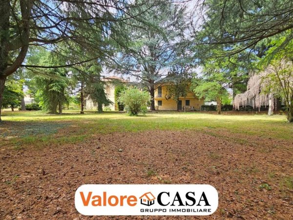 casa indipendente in vendita ad Acqui Terme