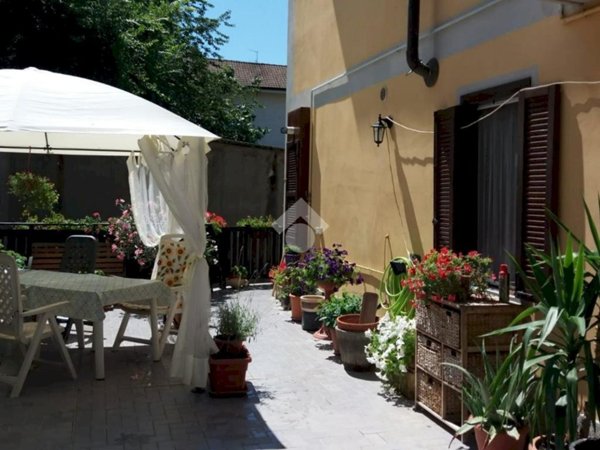 appartamento in vendita ad Acqui Terme in zona Lussito