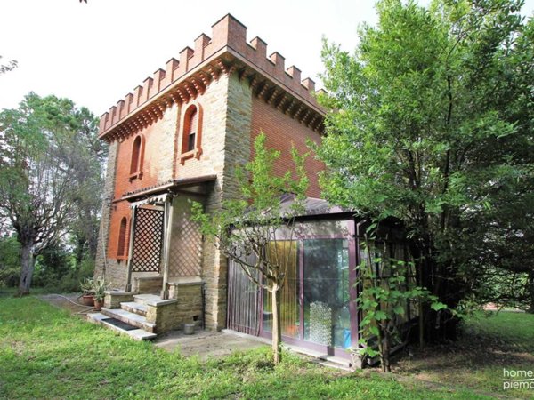 casa indipendente in vendita ad Acqui Terme