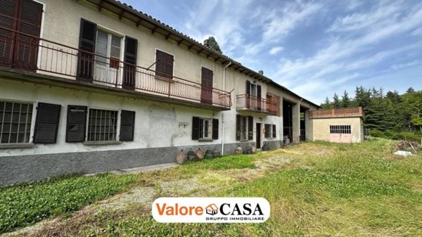 casa indipendente in vendita ad Acqui Terme