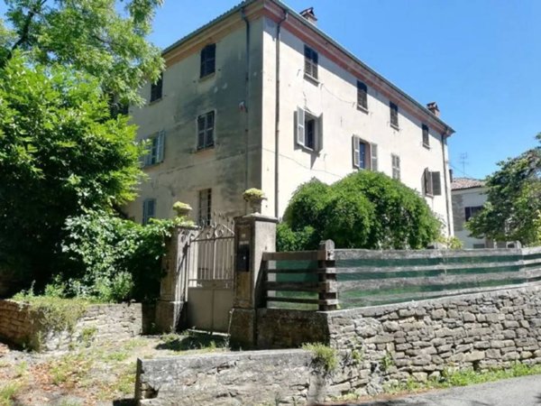 casa indipendente in vendita ad Acqui Terme