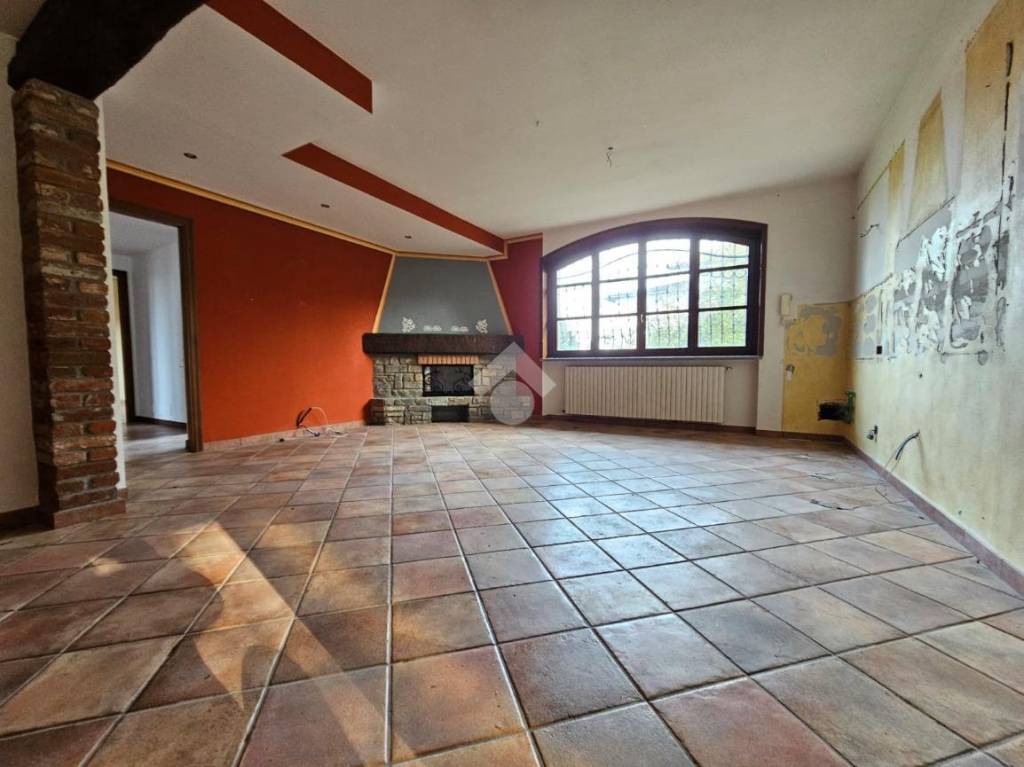 casa indipendente in vendita ad Acqui Terme