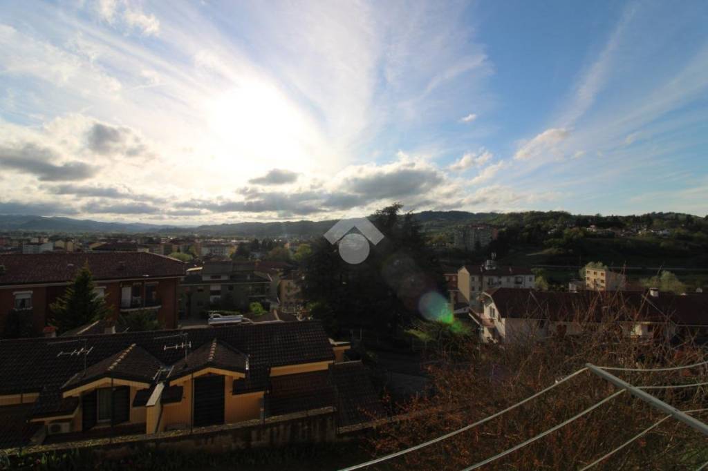 appartamento in vendita ad Acqui Terme