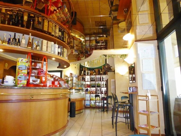negozio in vendita ad Acqui Terme