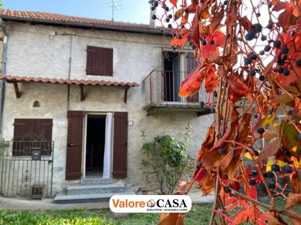 casa indipendente in vendita ad Acqui Terme