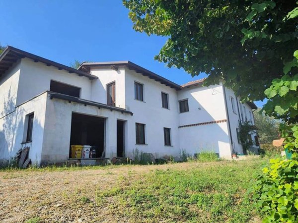 casa indipendente in vendita ad Acqui Terme