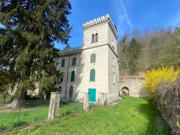 casa indipendente in vendita ad Acqui Terme