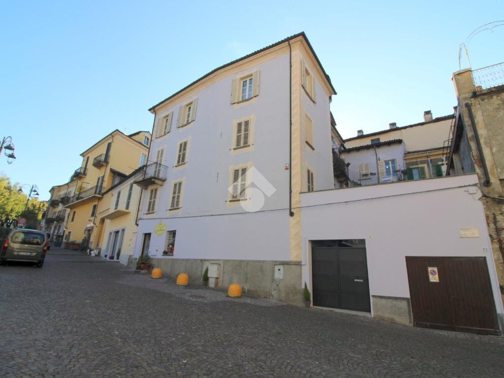 appartamento in vendita ad Acqui Terme