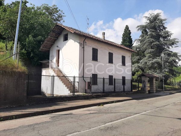 casa indipendente in vendita ad Acqui Terme