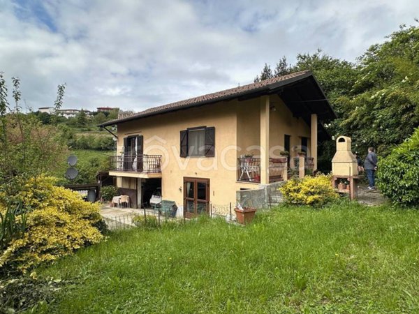 casa indipendente in vendita ad Acqui Terme