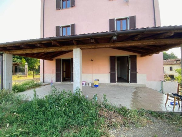 casa indipendente in vendita ad Acqui Terme
