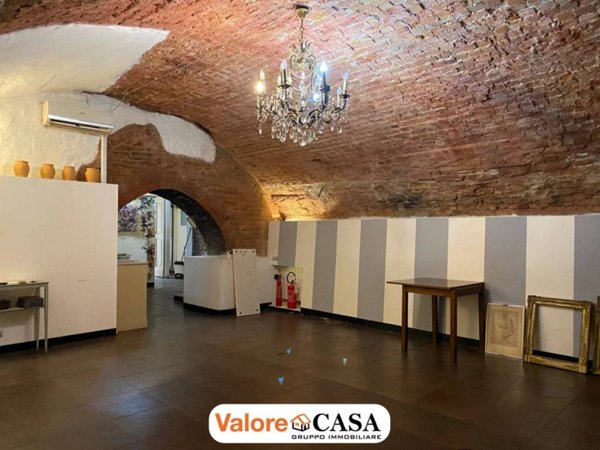 negozio in vendita ad Acqui Terme