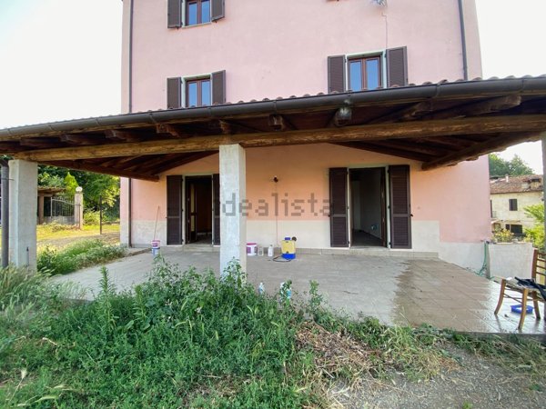 casa indipendente in vendita ad Acqui Terme