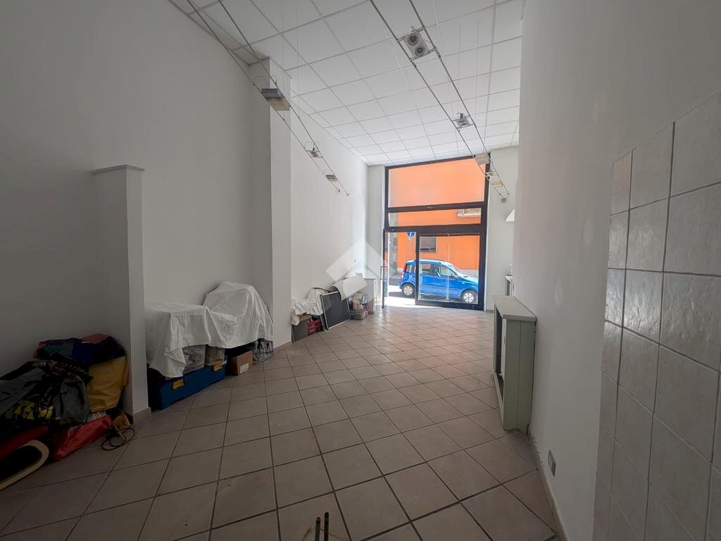 negozio in vendita ad Acqui Terme