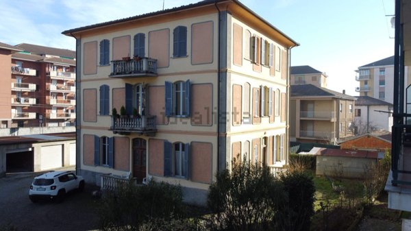 casa indipendente in vendita ad Acqui Terme